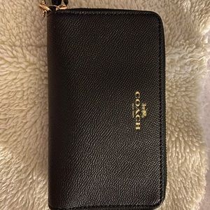 COACH Black Double-Zipped Wallet
